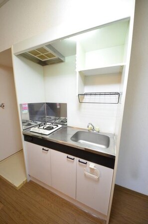 ジュネス国立の物件内観写真